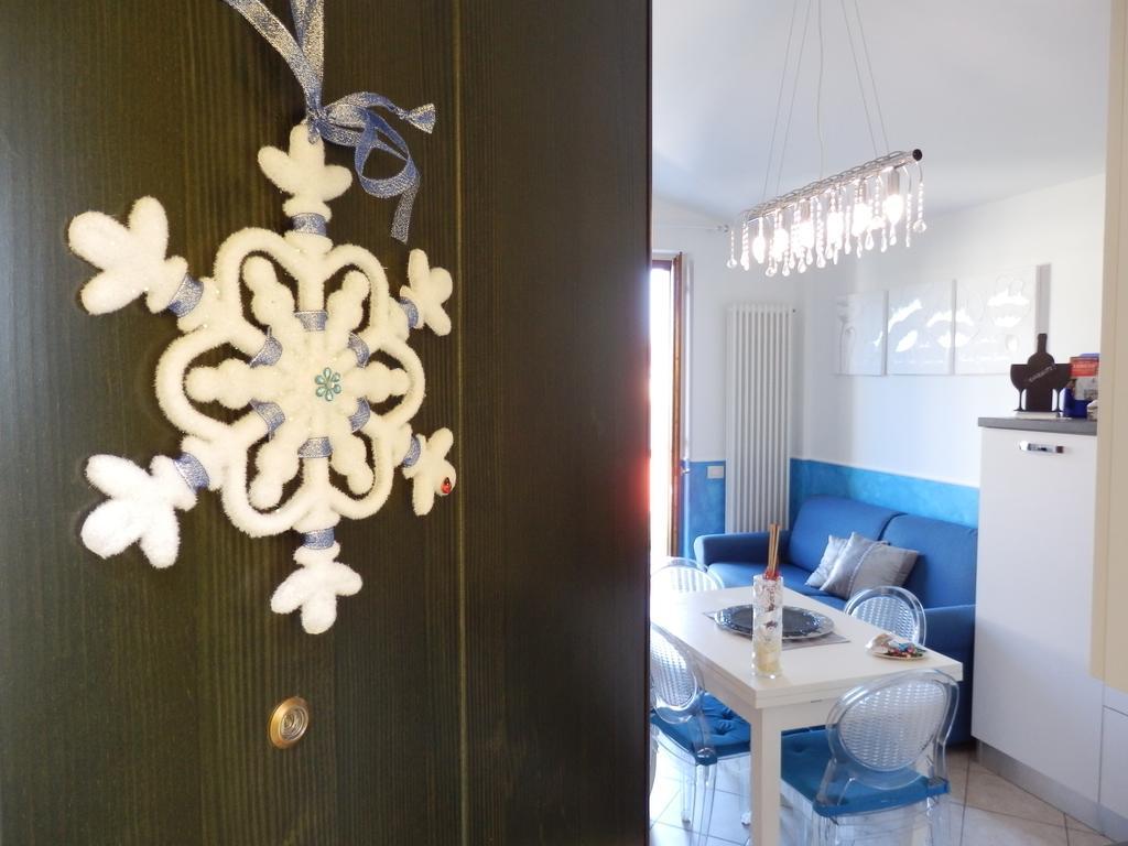 Casavacanze Azzurro Mare Porto Sant'Elpidio Bagian luar foto